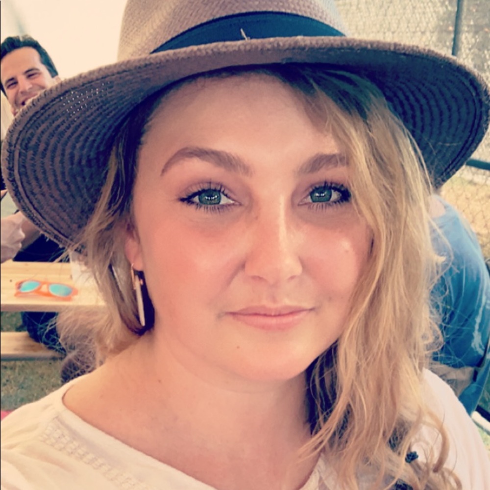 Meet your Posher, Jenna